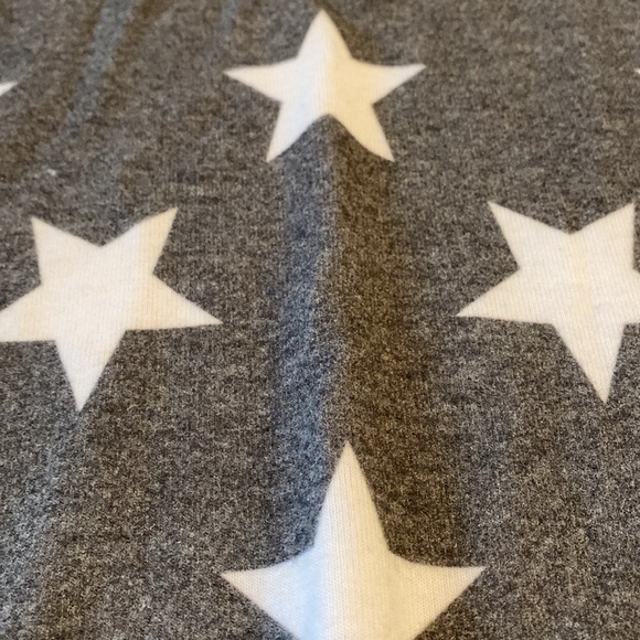 NWOT Grayson Threads Gray & White Long Sleeved Shirt Size XS - Picture 2 of 8